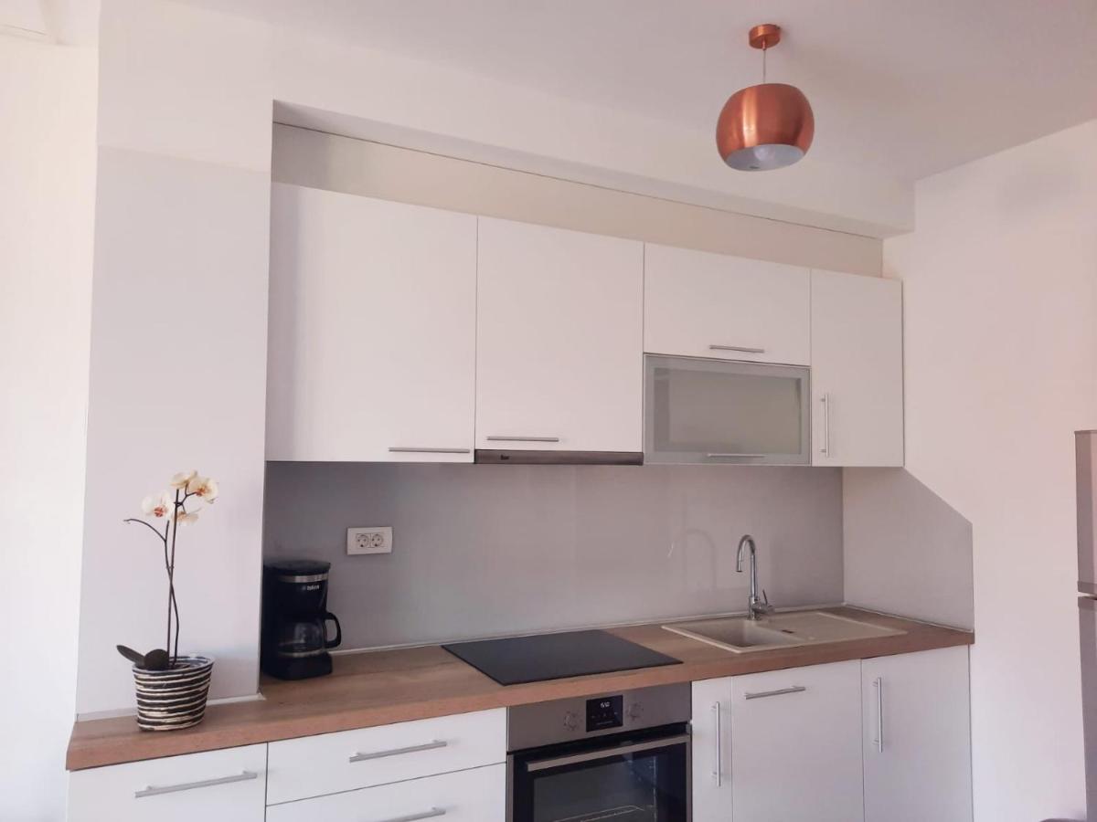 Apartman Madonnina Cres Eksteriør billede