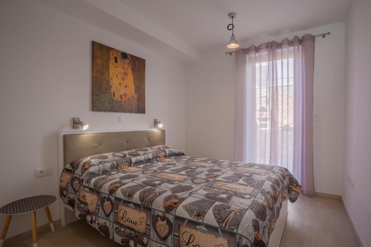 Apartman Madonnina Cres Eksteriør billede