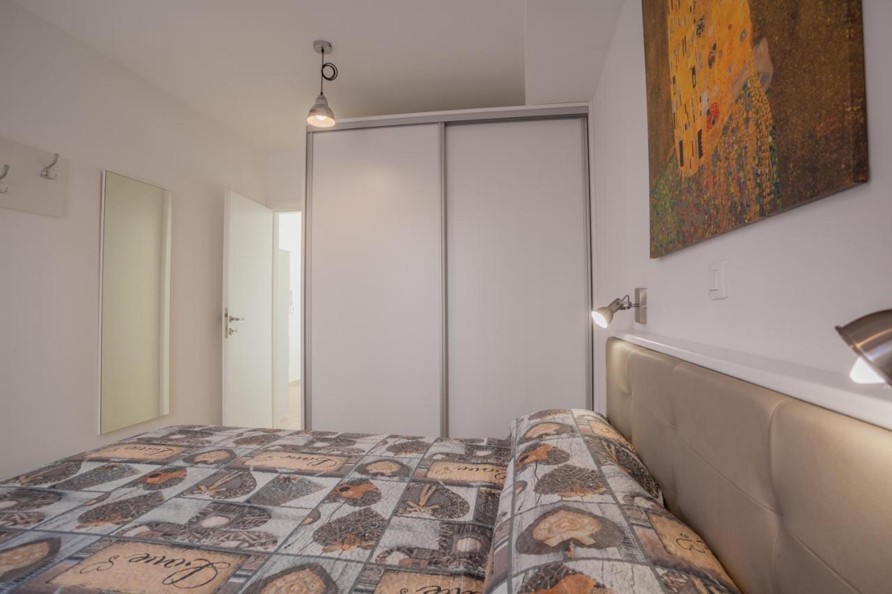 Apartman Madonnina Cres Eksteriør billede